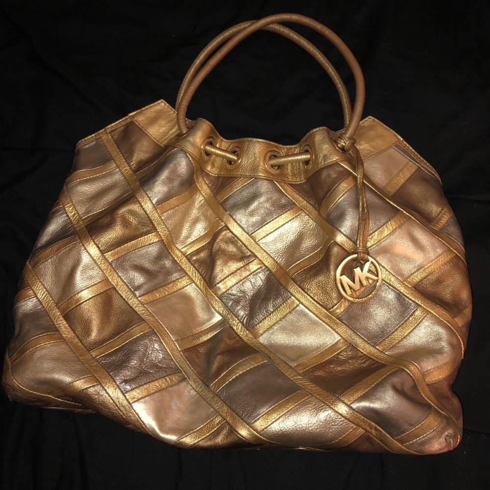Michael Kors Unique Metallic Purse